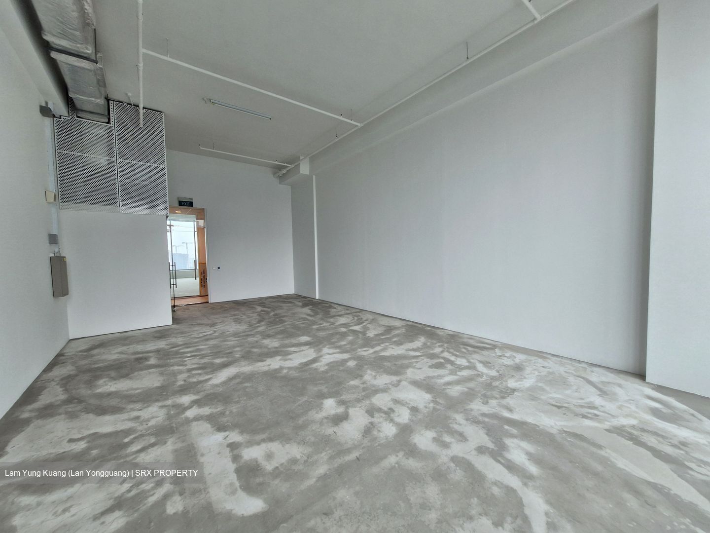 Arc 380 (D8), Office #552145611